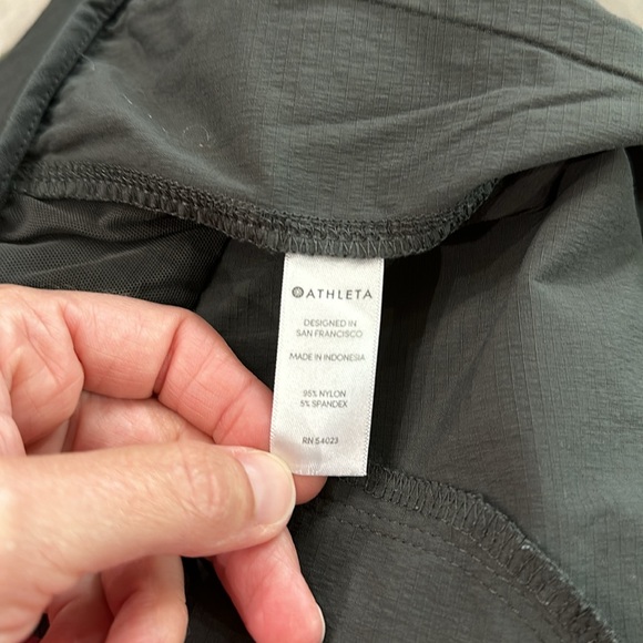 Athleta Trekkie Short 4" Arbor Olive Green | 2 - Picture 5 of 5